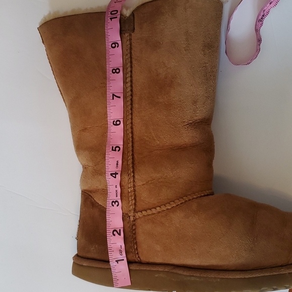 Ugg Bailey Button Triplet Boots - Picture 12 of 12